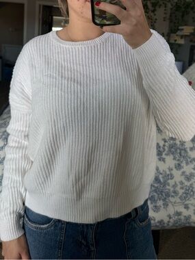 Hollister White Knit Crewneck Sweater